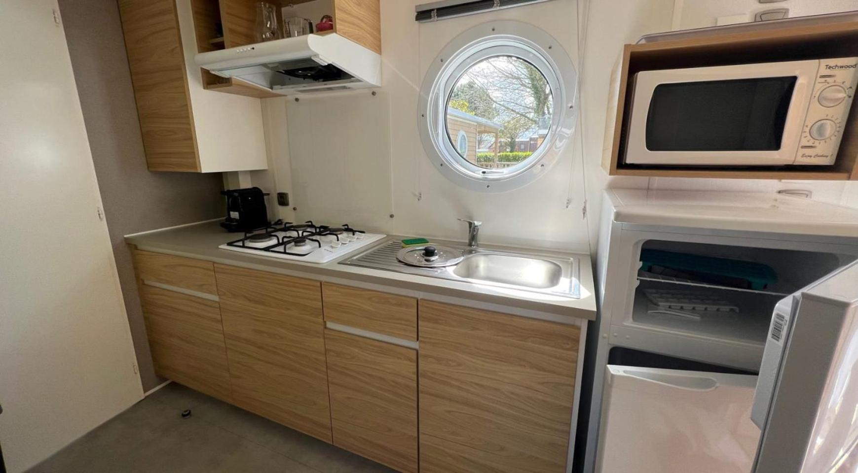 Camping Les Portes Du Perche Mamers Extérieur photo
